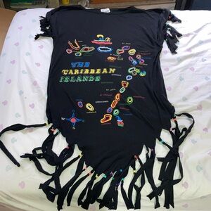 Femina Black Graphic Caribbean Islands top